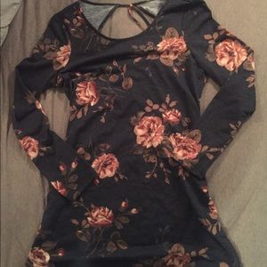 NWOT: Floral Fit & Flare dress!